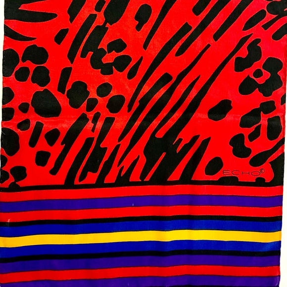 Scarf by ECHO Rectangle Vintage, Handbag Tie - Picture 4 of 6